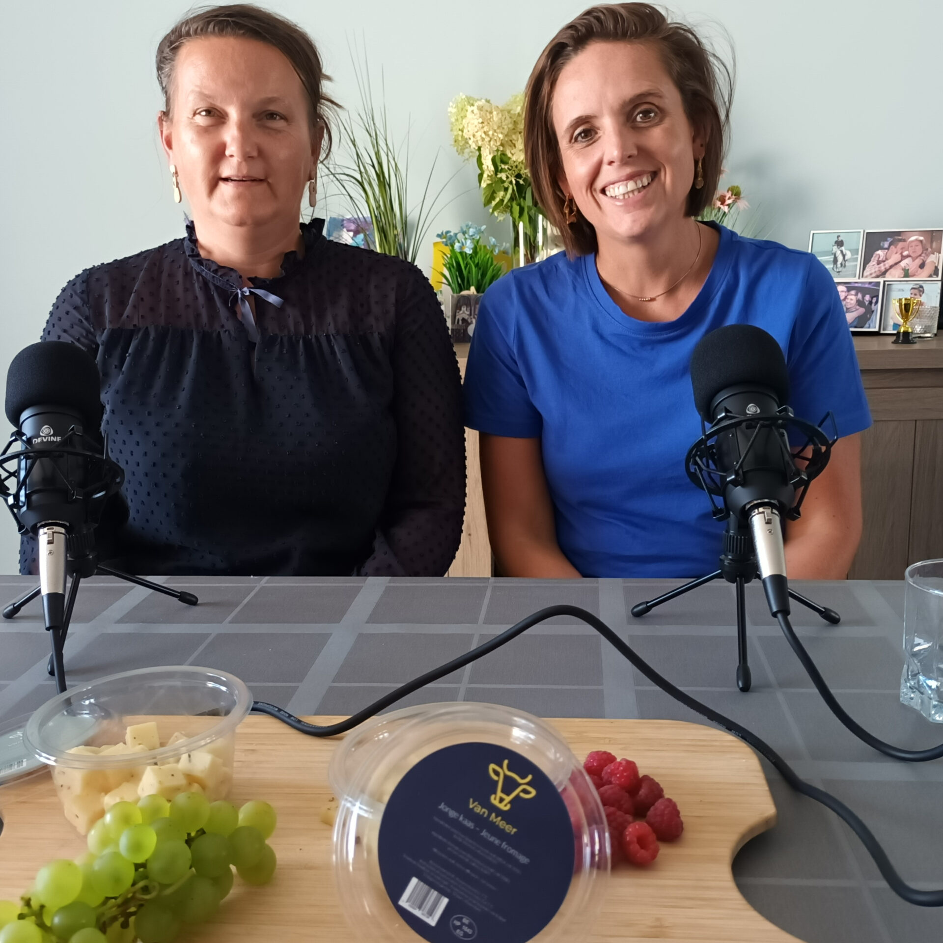 14. Ann Fockaert en Bea Van Bergen schuiven aan voor een gesprek over Hoogstraten als onderwijscentrum